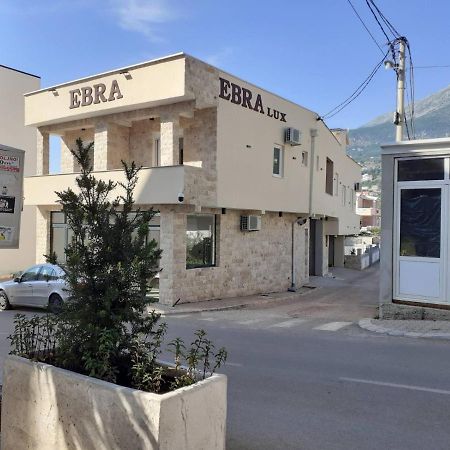 Ebra Lux Apartmani Dobra Voda Luaran gambar
