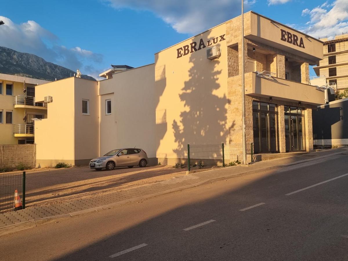 Ebra Lux Apartmani Dobra Voda Luaran gambar