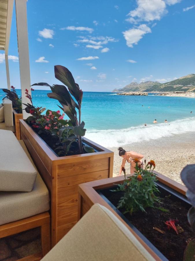 Ebra Lux Apartmani Dobra Voda Luaran gambar