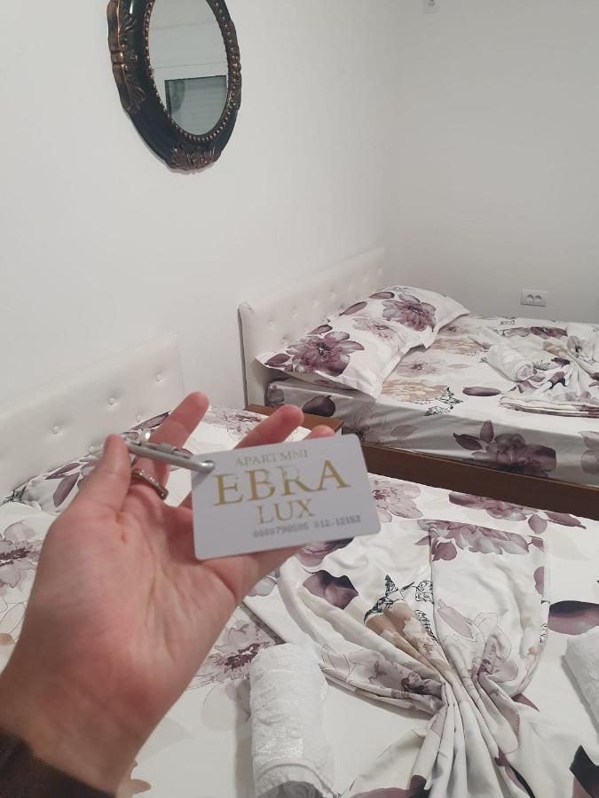Ebra Lux Apartmani Dobra Voda Luaran gambar