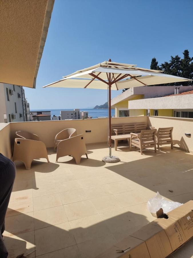 Ebra Lux Apartmani Dobra Voda Luaran gambar